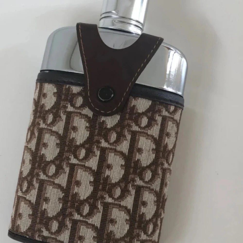 Christian Dior Vintage Monogram Mellow Steer Leather Hip Flask - Picture 6 of 16